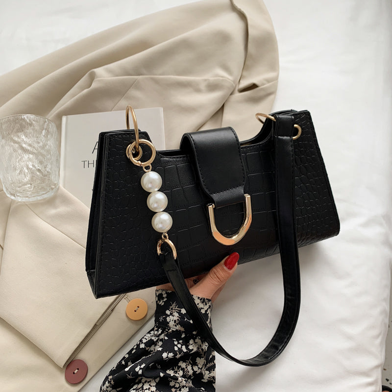 Leisure Pearl Underarm Bag for Women