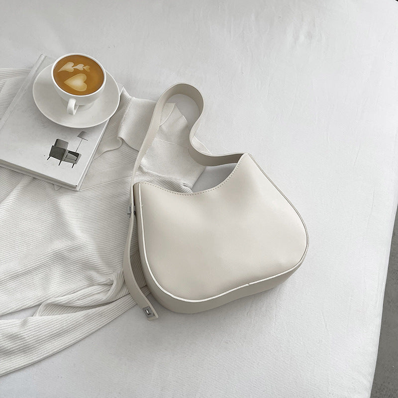 Vintage Underarm Commuter Bag for Women