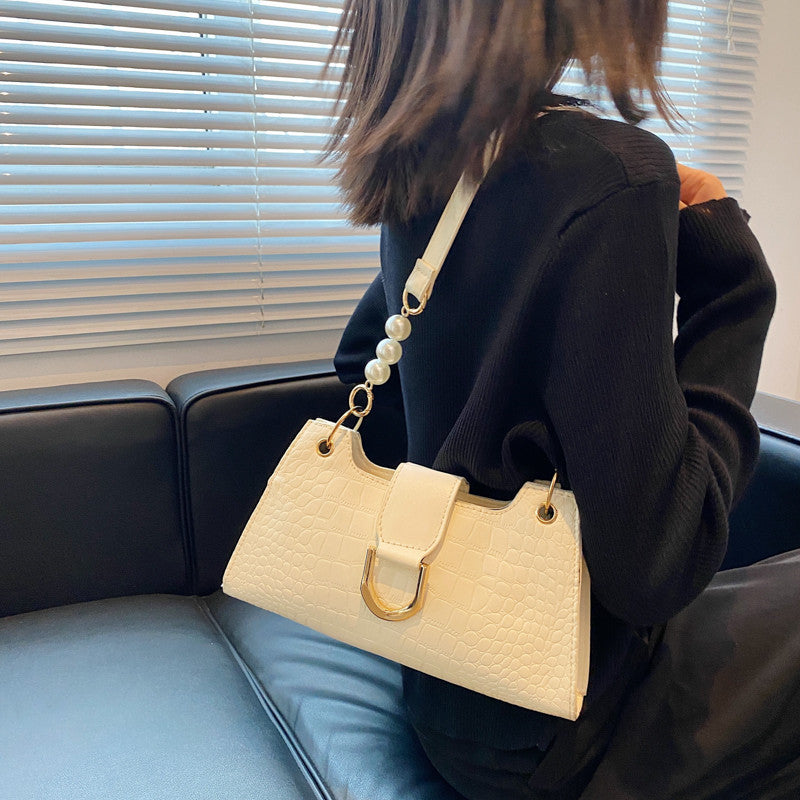 Leisure Pearl Underarm Bag for Women