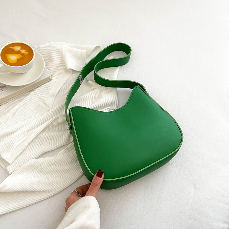 Vintage Underarm Commuter Bag for Women