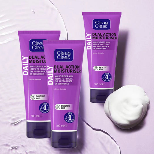 CLEAN & CLEAR Luxury Dual Action Moisturiser – 3-Pack