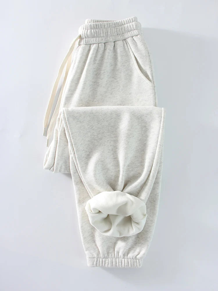 Women’s Luxury Thick Fleece Straight-Leg Sweatpants