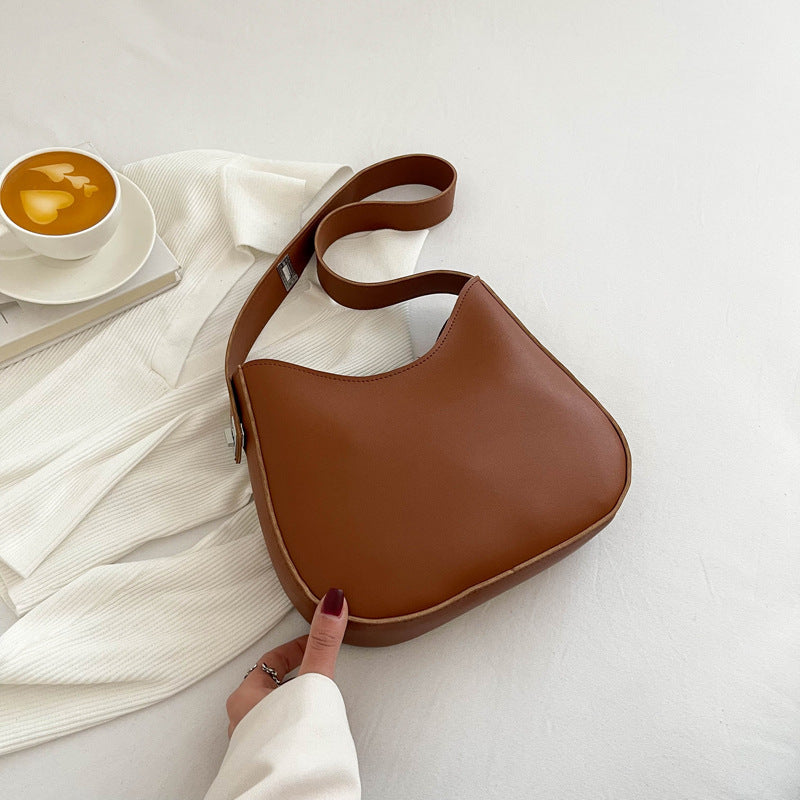 Vintage Underarm Commuter Bag for Women