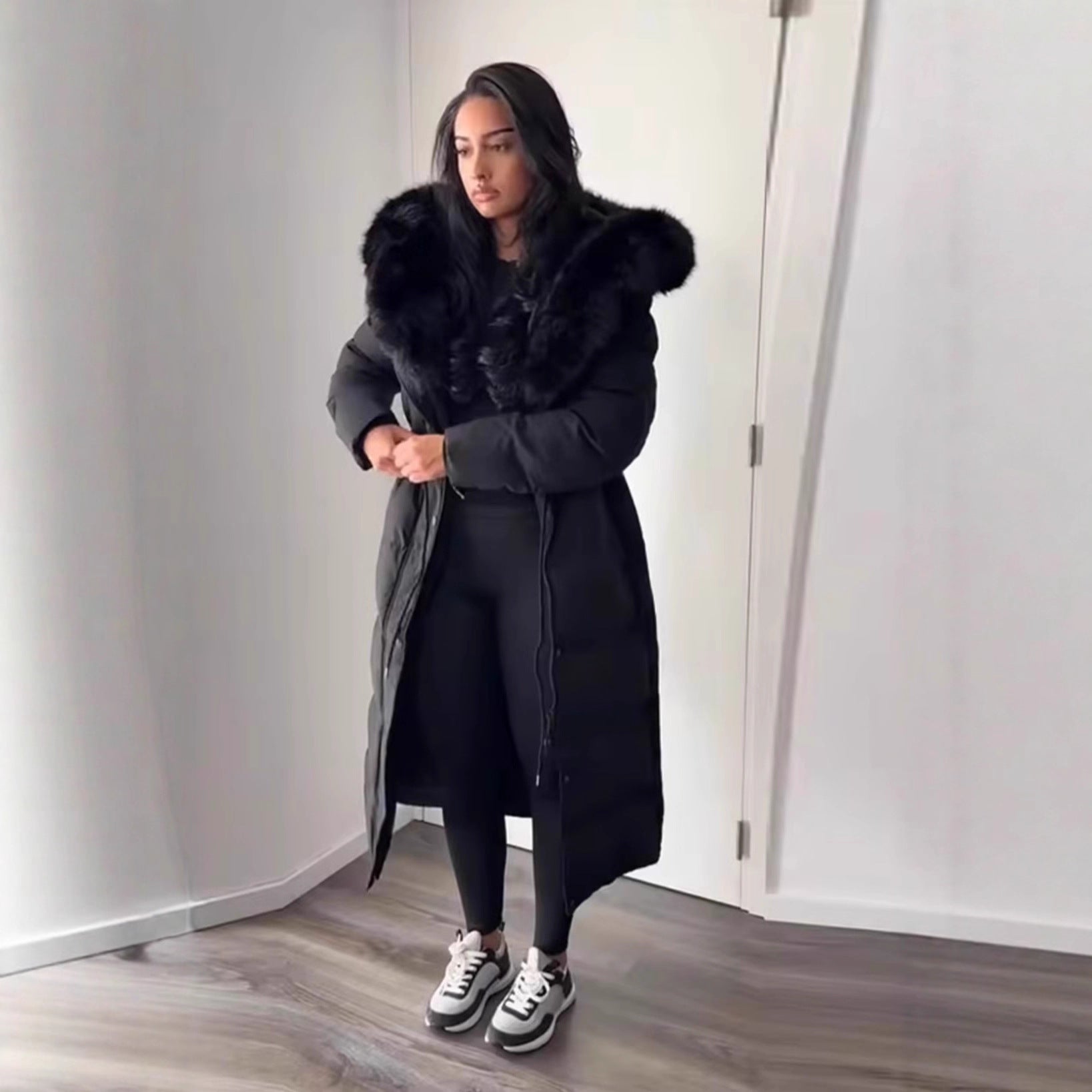 Stylish Warm Coat with Fur Collar for Women